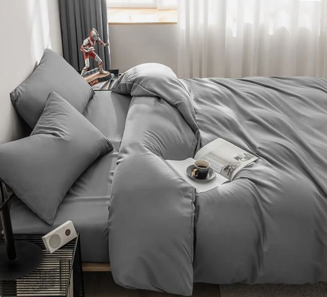 Parure de Lit 4 Pièces 160x200 – Housse de Couette + Drap + 2 Taies – Tissu Doux & Résistant – Style Moderne Gris Premium